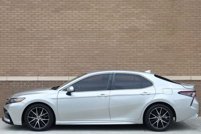 2021 Toyota Camry SE - 23087907 - 1