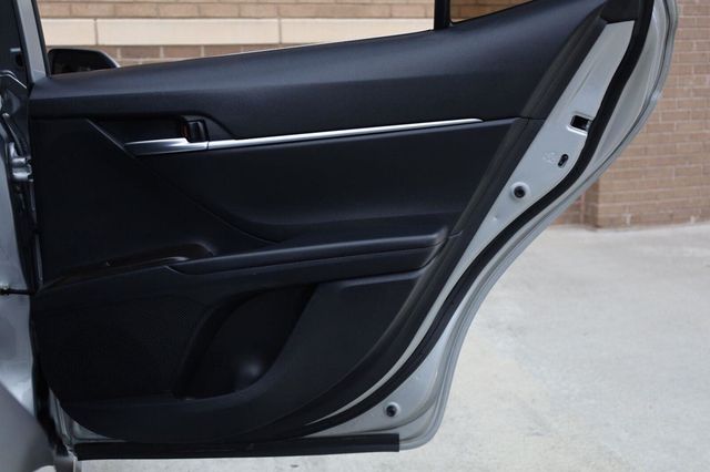 2021 Toyota Camry SE - 23087907 - 21