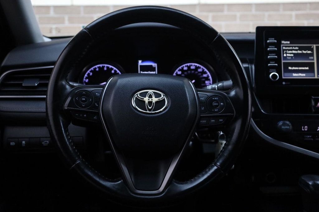 Toyota Camry photo 30