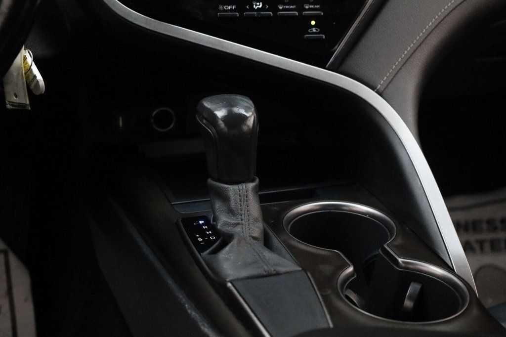 Toyota Camry photo 42
