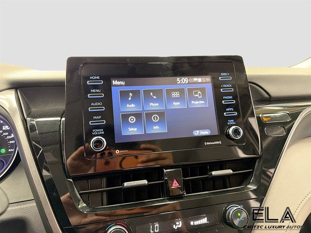 2021 Toyota Camry SE - 23033004 - 21