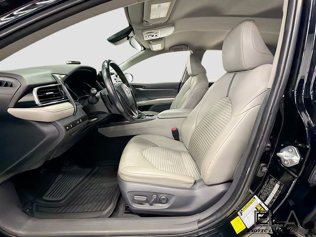 2021 Toyota Camry SE - 23033004 - 22