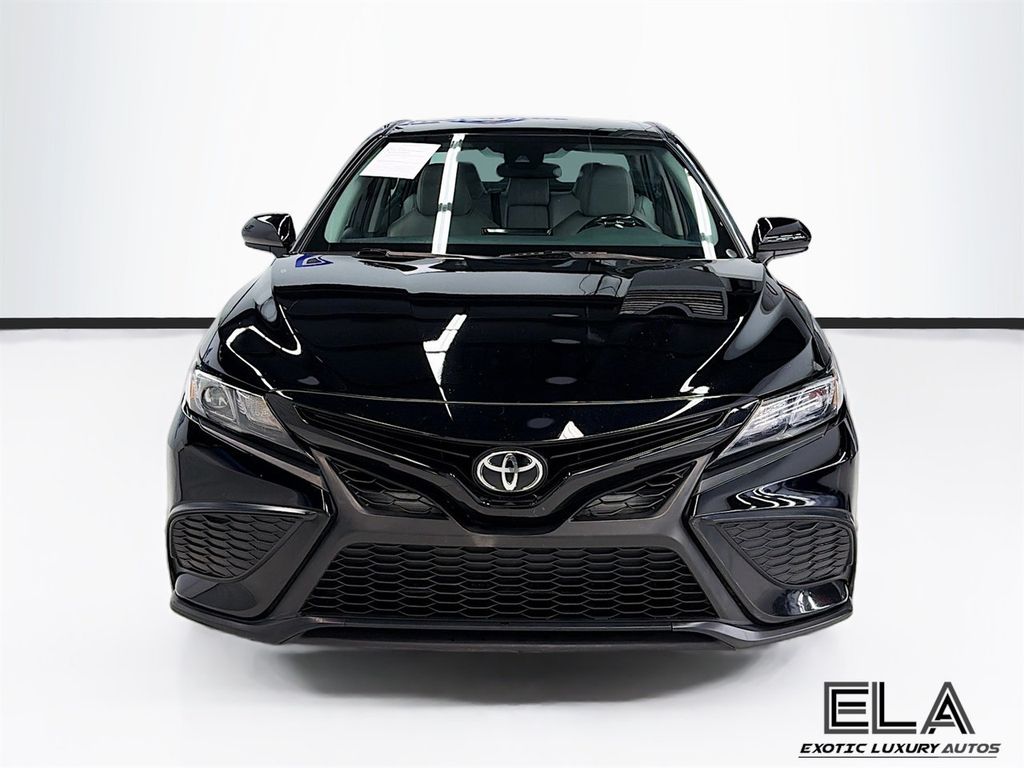 2021 Toyota Camry SE - 23033004 - 2