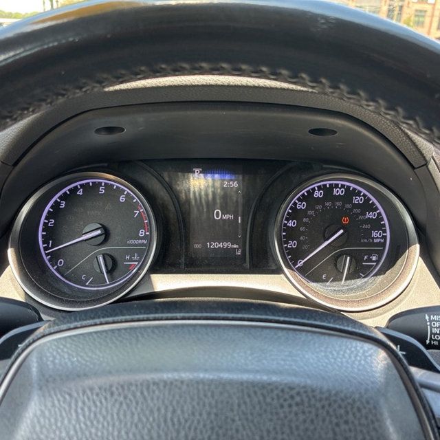 2021 Toyota Camry SE - 23033004 - 2