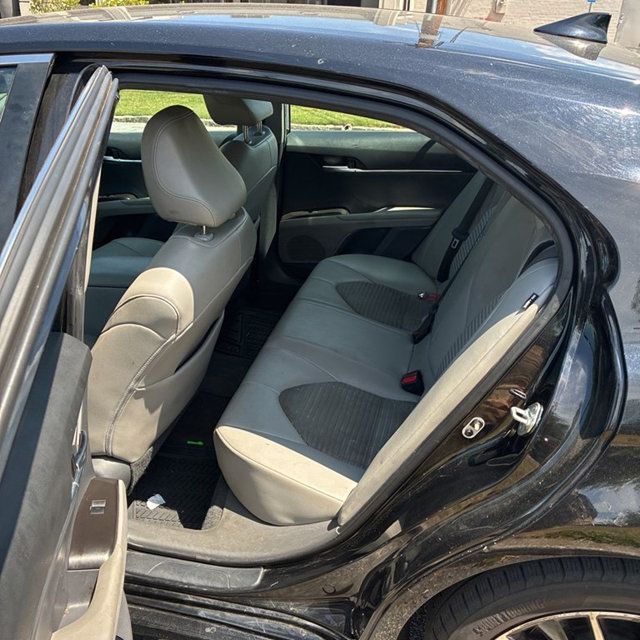 2021 Toyota Camry SE - 23033004 - 7