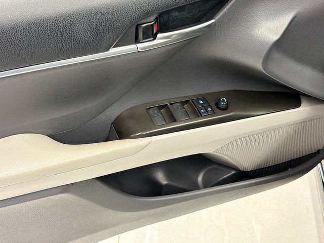 2021 Toyota Camry SE - 23071715 - 17
