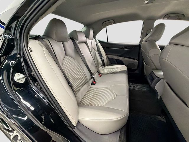 2021 Toyota Camry SE - 23071715 - 27