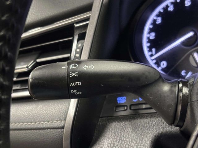 2021 Toyota Camry SE 4dr Sedan - 23030938 - 28