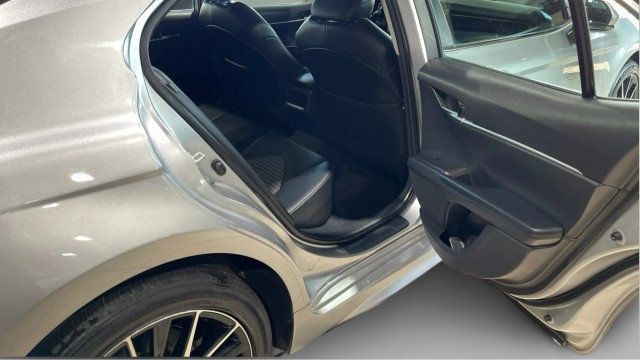 2021 Toyota Camry SE Automatic - 22964294 - 10