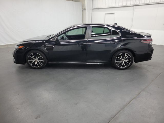 2021 Toyota Camry SE Automatic - 22417548 - 1
