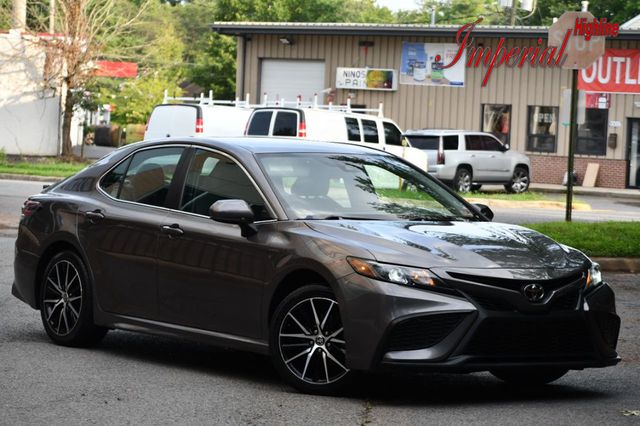 2021 Toyota Camry SE Automatic - 22047558 - 0