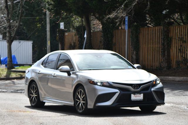 2021 Toyota Camry SE Automatic - 22992823 - 11