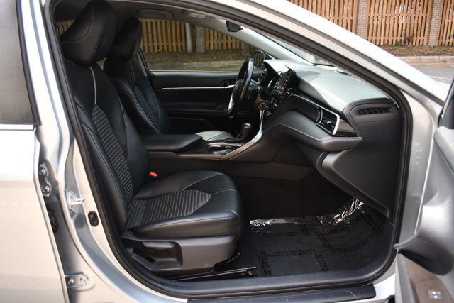2021 Toyota Camry SE Automatic - 22992823 - 26