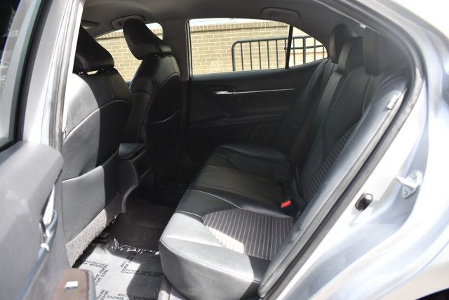 2021 Toyota Camry SE Automatic - 22992823 - 31