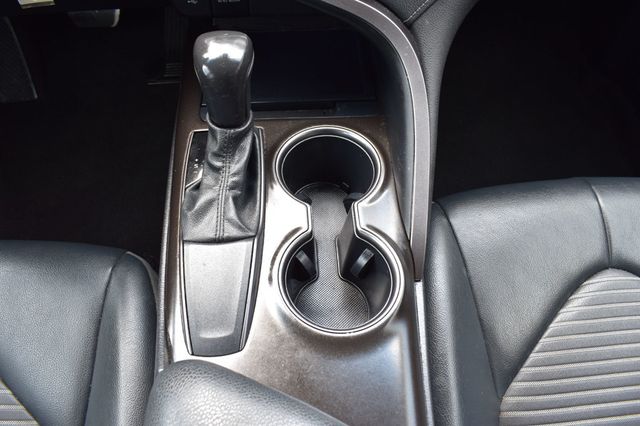 2021 Toyota Camry SE Automatic - 23058621 - 22