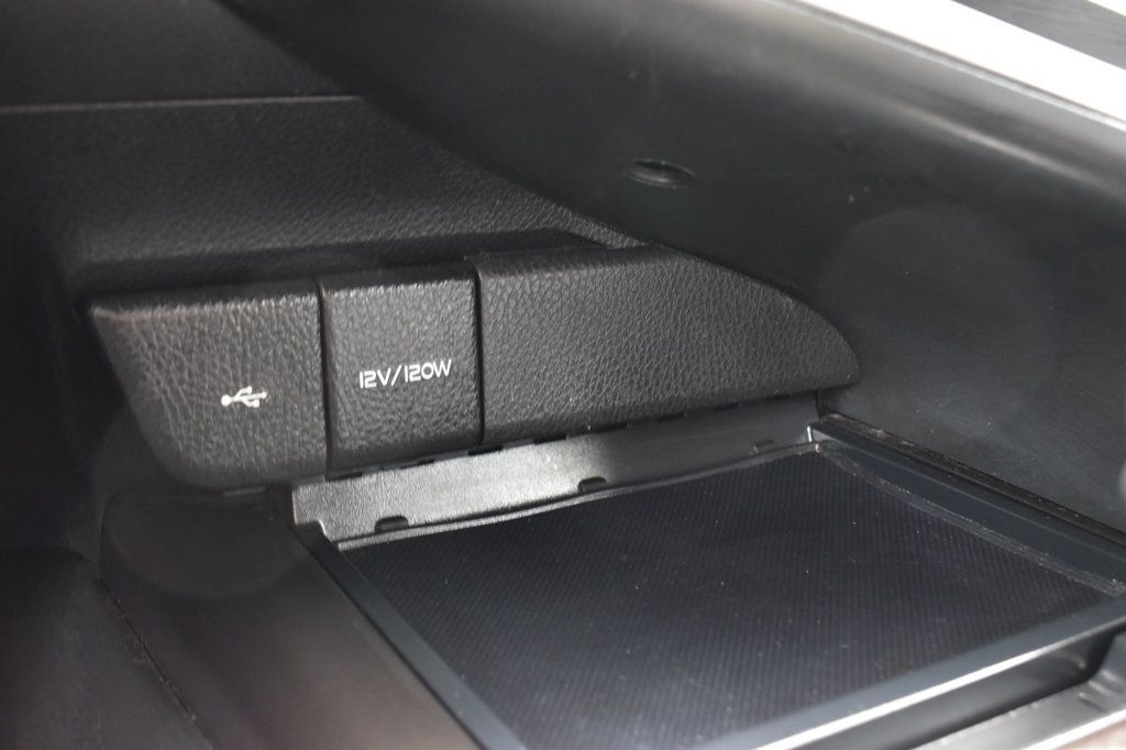 2021 Toyota Camry SE Automatic - 23058621 - 33