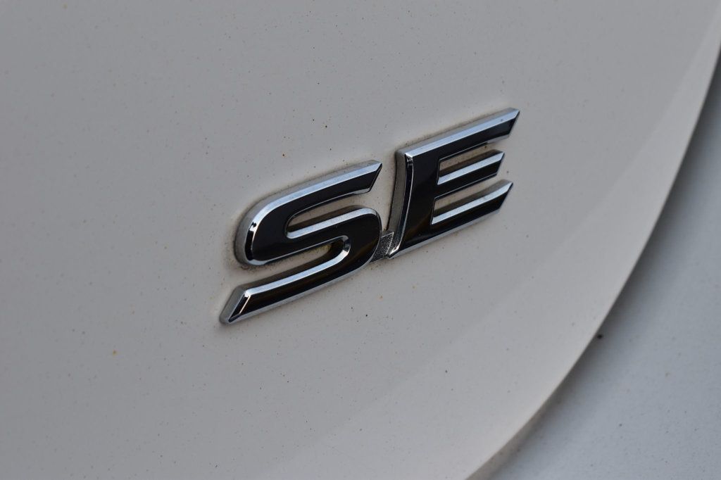 2021 Toyota Camry SE Automatic - 23058621 - 38