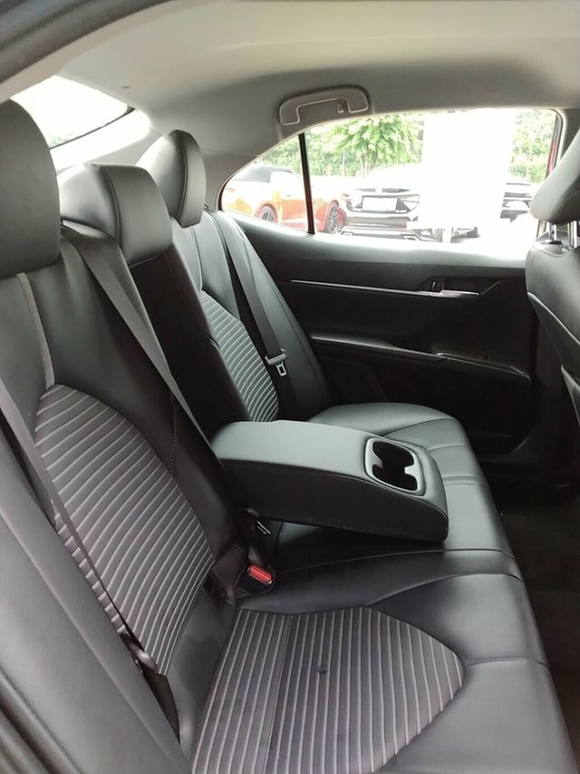 2021 Toyota Camry SE Automatic - 23055788 - 9