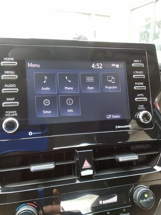 2021 Toyota Camry SE Automatic - 23055788 - 18