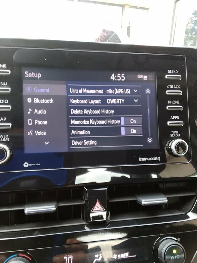 2021 Toyota Camry SE Automatic - 23055788 - 22