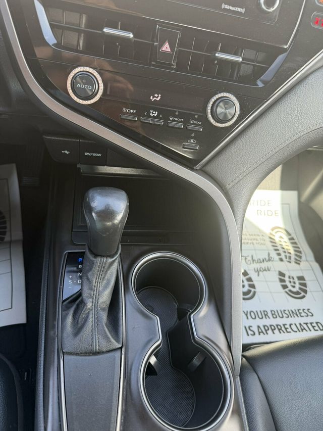2021 Toyota Camry SE Automatic - 23097924 - 22