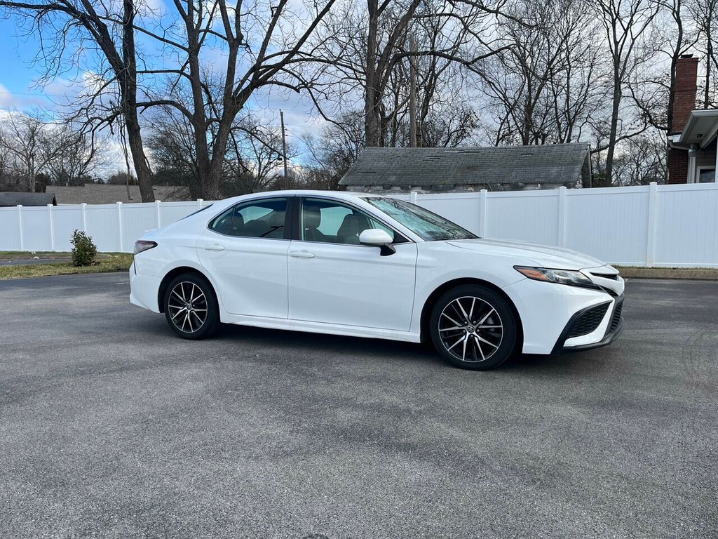 2021 Toyota Camry SE Automatic - 22302890 - 3