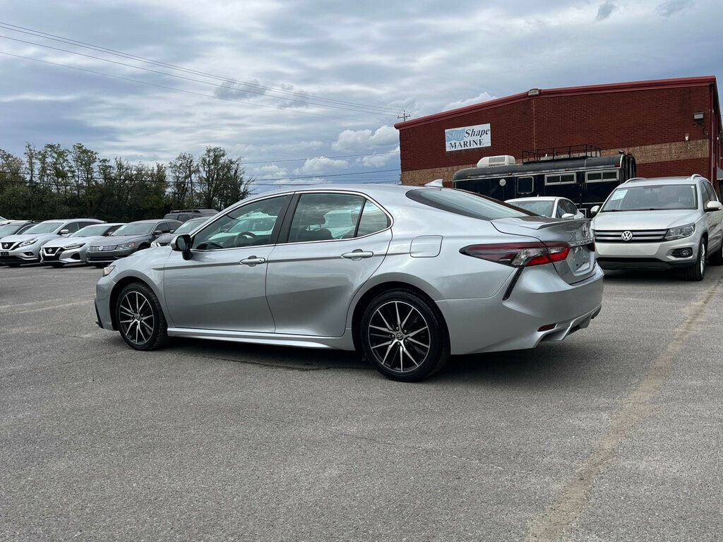 2021 Toyota Camry SE Automatic - 22632833 - 5