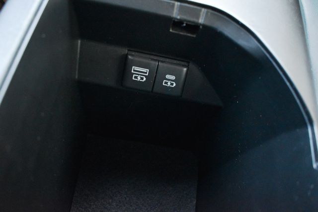 2021 Toyota Camry SE Automatic - 23011902 - 32