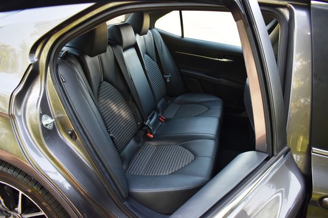 2021 Toyota Camry SE Automatic - 23011902 - 4