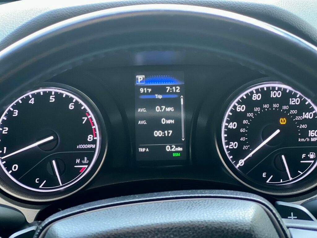 2021 Toyota Camry SE Automatic - 23049022 - 19