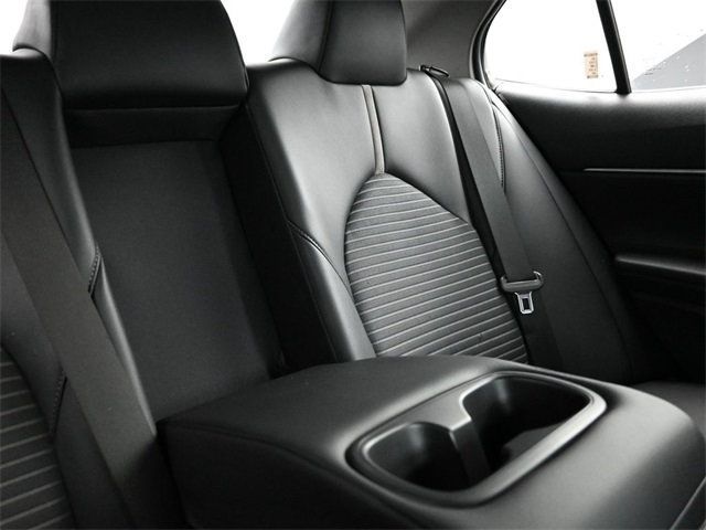 2021 Toyota Camry SE Automatic - 22922202 - 18
