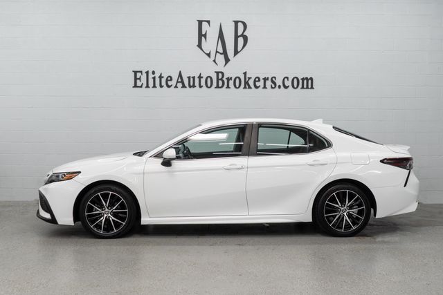2021 Toyota Camry SE Automatic - 23059651 - 1
