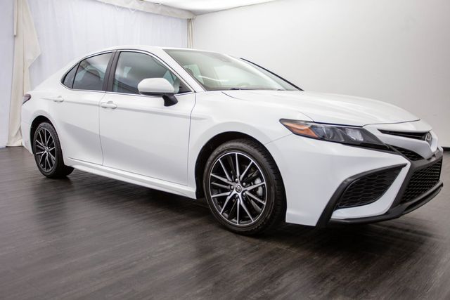 2021 Toyota Camry SE Automatic - 22571015 - 27