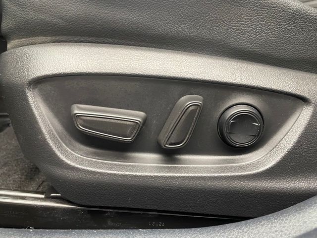 2021 Toyota Camry SE Automatic - 22954586 - 13