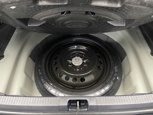 2021 Toyota Camry SE Automatic - 22954586 - 38