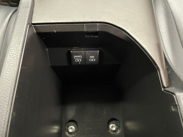 2021 Toyota Camry SE Automatic AWD - 22919039 - 29