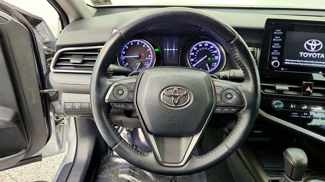 2021 Toyota Camry SE Automatic w/ Cold Weather & Convenience Pkgs + Power Moonroof - 22960919 - 13