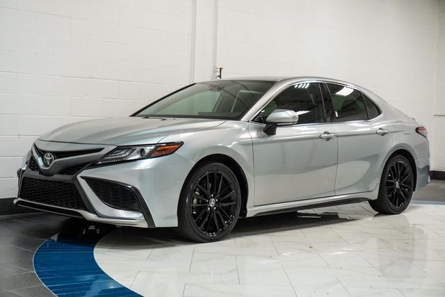 2021 Toyota Camry XSE photo 3