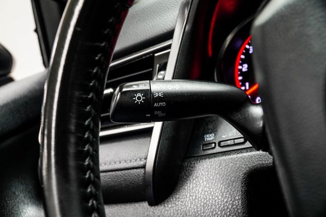 2021 Toyota Camry XSE Automatic - 22985117 - 33