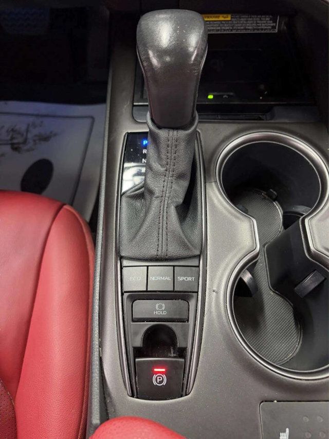 2021 Toyota Camry XSE Automatic AWD - 22951793 - 26