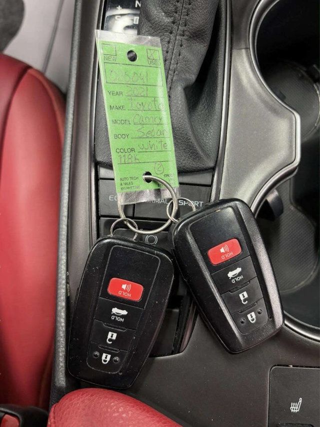 2021 Toyota Camry XSE Automatic AWD - 22951793 - 37
