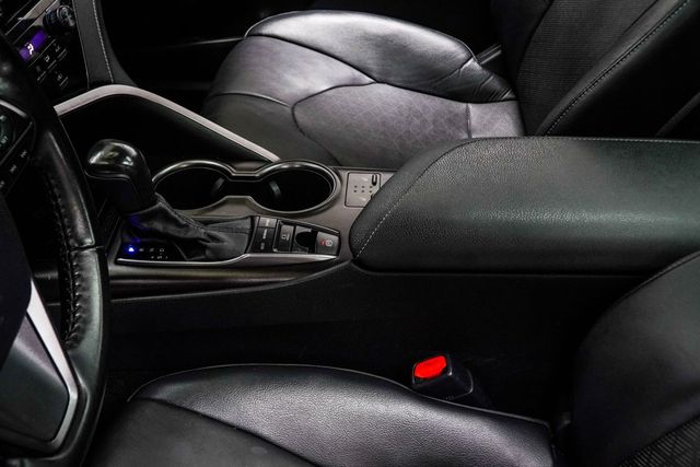 2021 Toyota Camry XSE V6 Automatic - 23001482 - 18