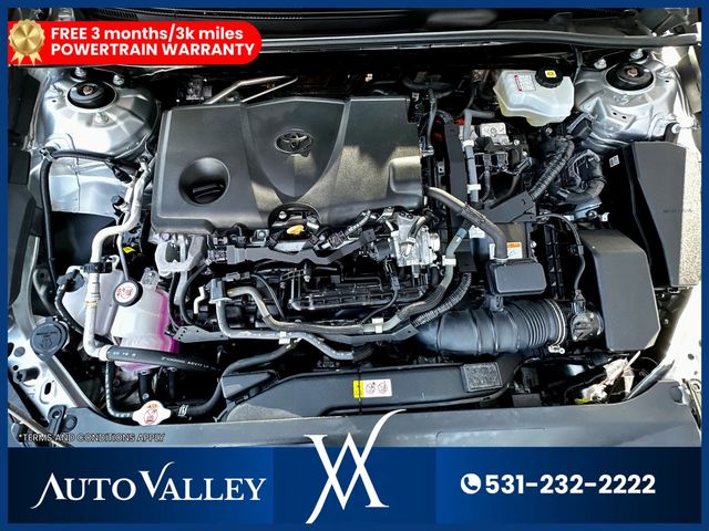 2021 Toyota Camry Hybrid LE Sedan 4D - 22939030 - 37