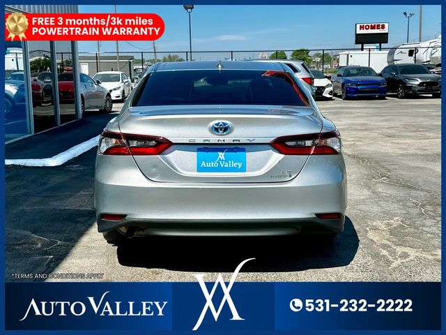 2021 Toyota Camry Hybrid LE Sedan 4D - 22939030 - 5