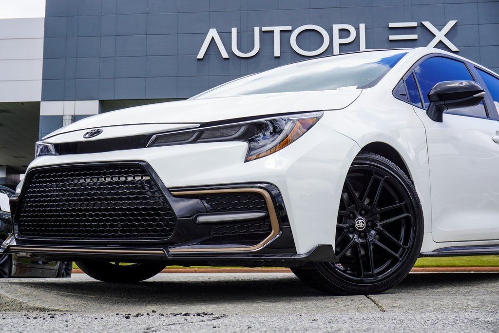 2021 Toyota Corolla SE photo 2