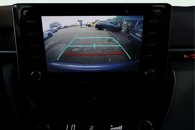 2021 TOYOTA Corolla Hybrid LE CVT - 22926277 - 25