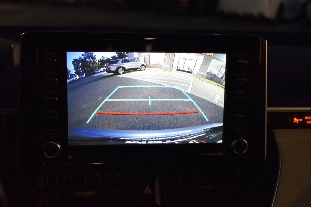 2021 Toyota Corolla Hybrid LE photo 27