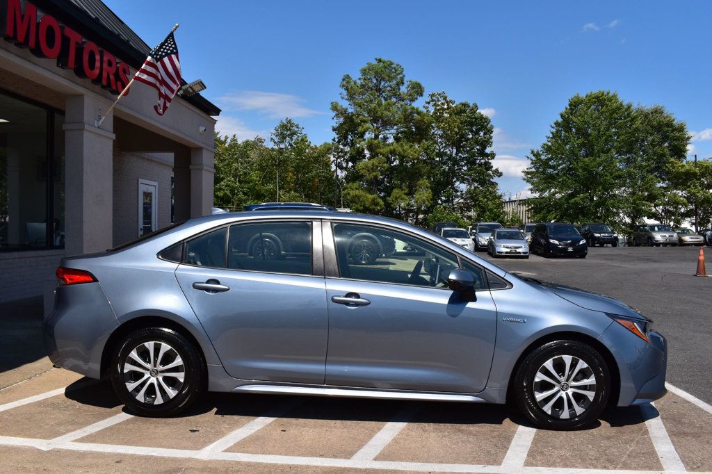 2021 Toyota Corolla Hybrid LE photo 5