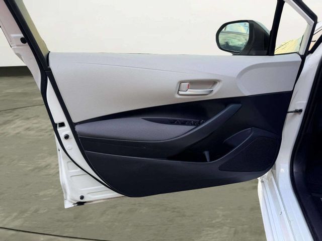 2021 Toyota Corolla Hybrid LE CVT - 23040546 - 11