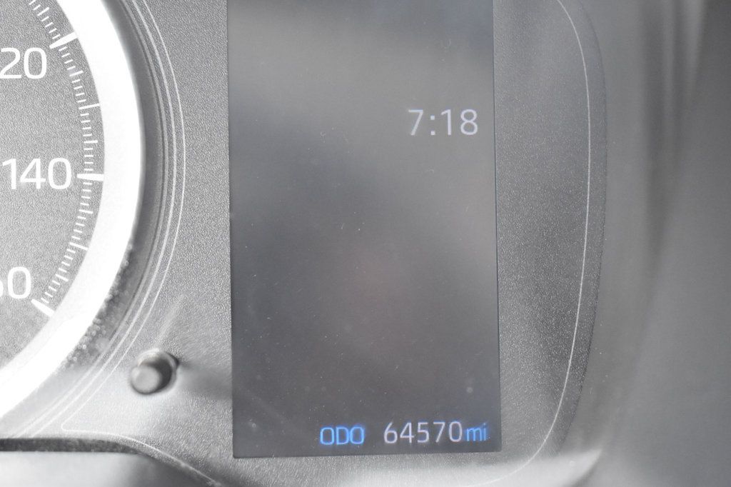 2021 Toyota Corolla LE CVT - 22986076 - 35